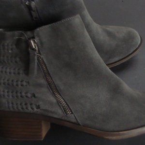 NEW Women's Kensie Granger Ankle Boot, Gray, Size 9- 9,5 M